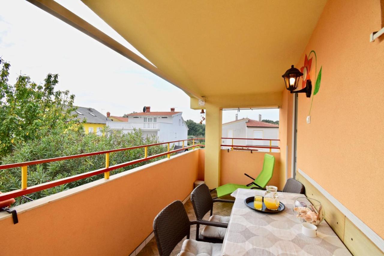 Holiday Apartments ميدولين المظهر الخارجي الصورة