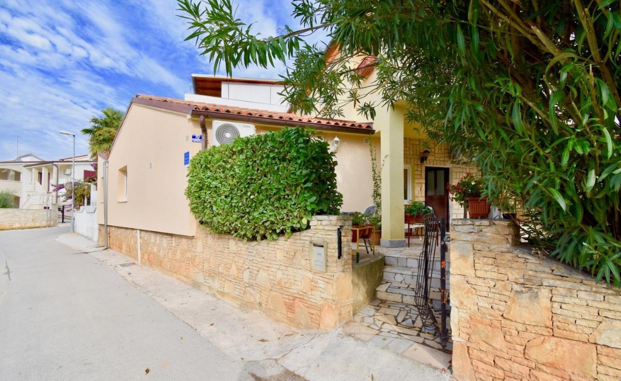 Holiday Apartments ميدولين المظهر الخارجي الصورة