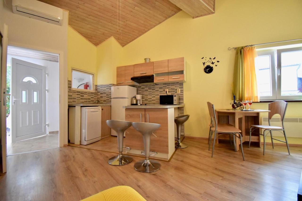 Holiday Apartments ميدولين المظهر الخارجي الصورة