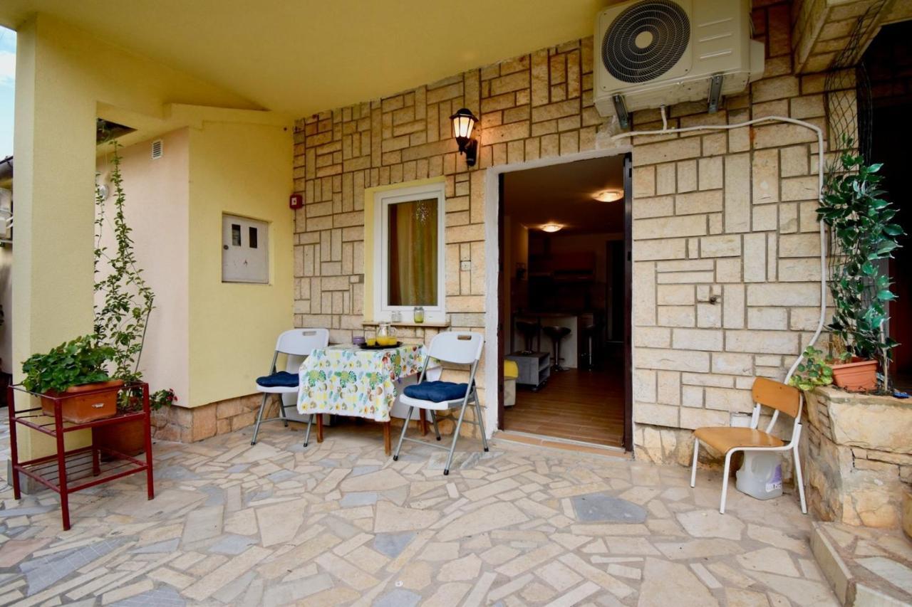 Holiday Apartments ميدولين المظهر الخارجي الصورة